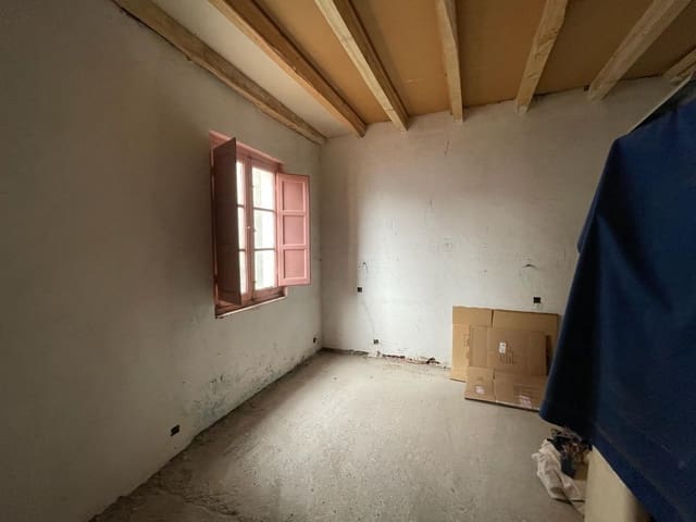 4 bedroom Finca/Country House for sale in San Miguel de las Dueñas, Congosto with garage - € 29,000 (Ref: 7043900)