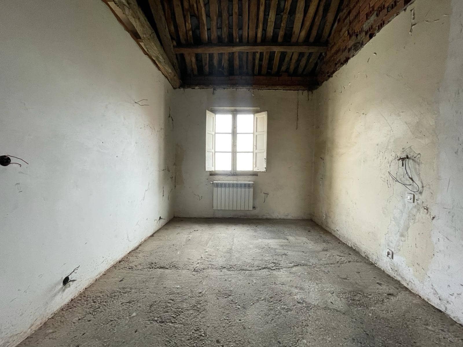 4 soveværelse Finca/Landehus til salg i San Miguel de las Duenas med garage - € 29.000 (Ref: 7043900)