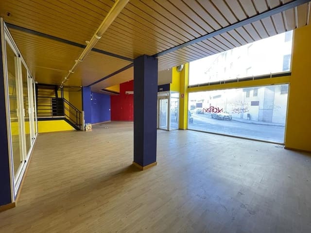 Kaupallinen myytävänä paikassa Ponferrada - 98 000 € (Ref: 7102063)