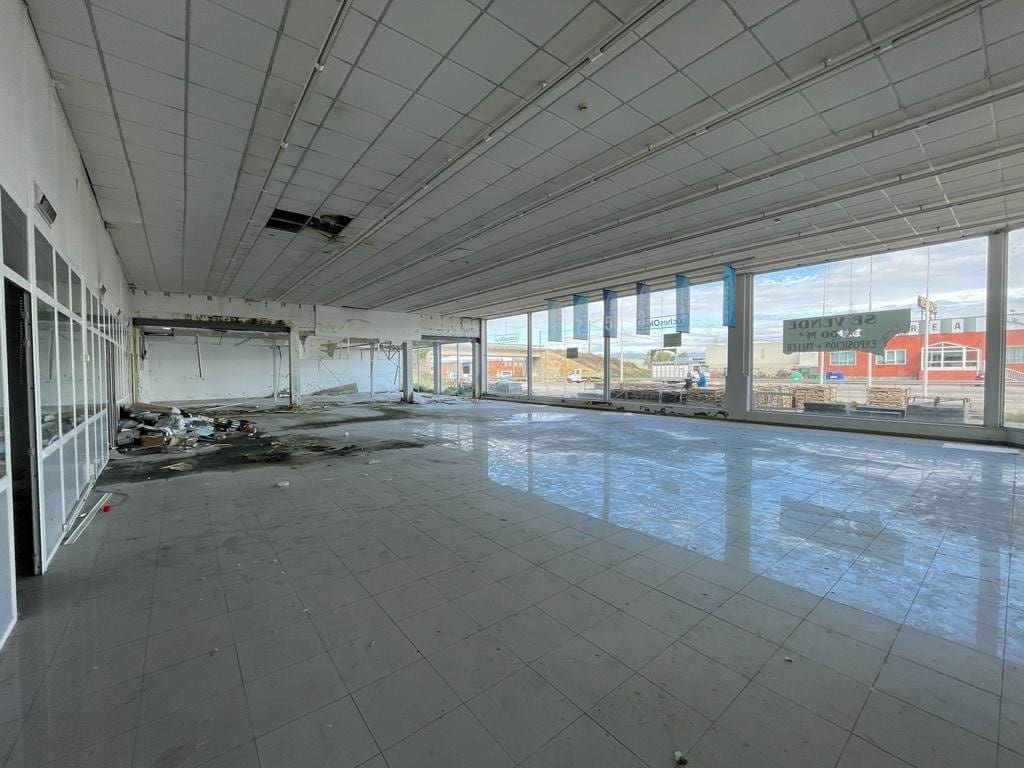 Azienda in vendita in Camponaraya - 310.000 € (Rif: 7102064)