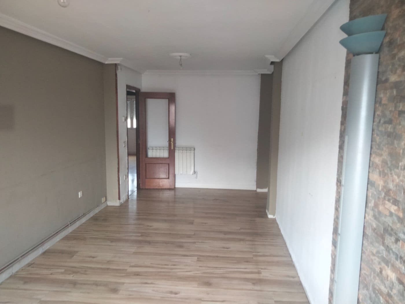 3 soveværelse Lejlighed til salg i Villaquilambre - € 75.000 (Ref: 7169377)