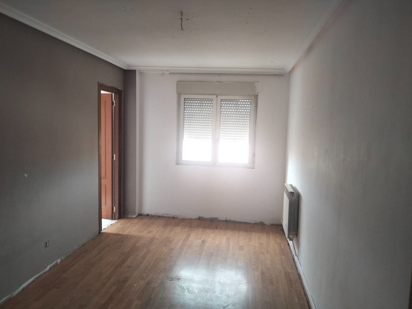 3 soveværelse Lejlighed til salg i Villaquilambre - € 75.000 (Ref: 7169377)