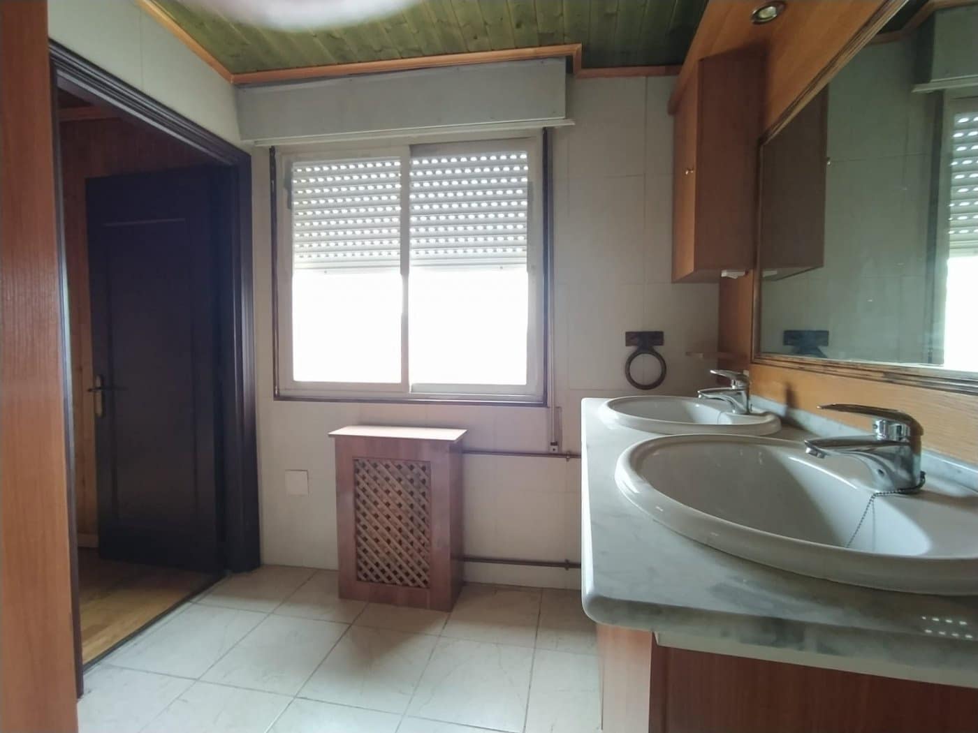 3 bedroom Penthouse for sale in Ponferrada - € 28,000 (Ref: 7300611)