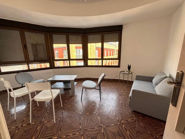 3 makuuhuone Asunto vuokrattavana paikassa Ponferrada - 470 € (Ref: 7604065)