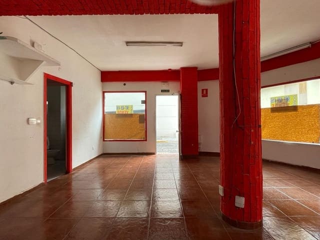 Erhverv til salg i Ponferrada - € 68.000 (Ref: 7663427)