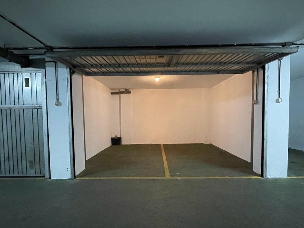 6 soveværelse Lejlighed til salg i Ponferrada med garage - € 225.000 (Ref: 7890558)