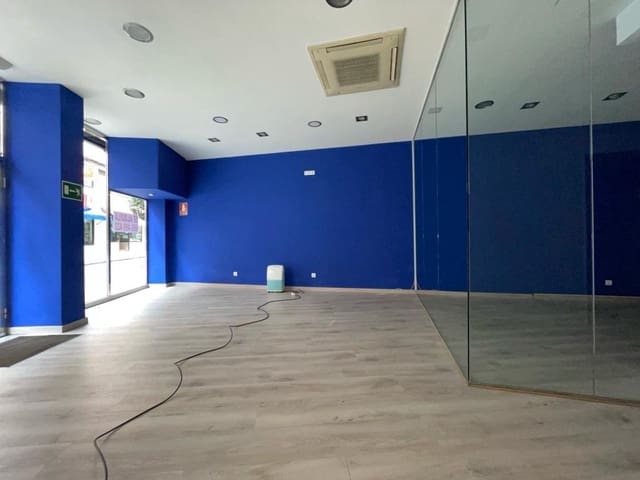 Commercieel te huur in Ponferrada - € 600 (Ref: 7893261)