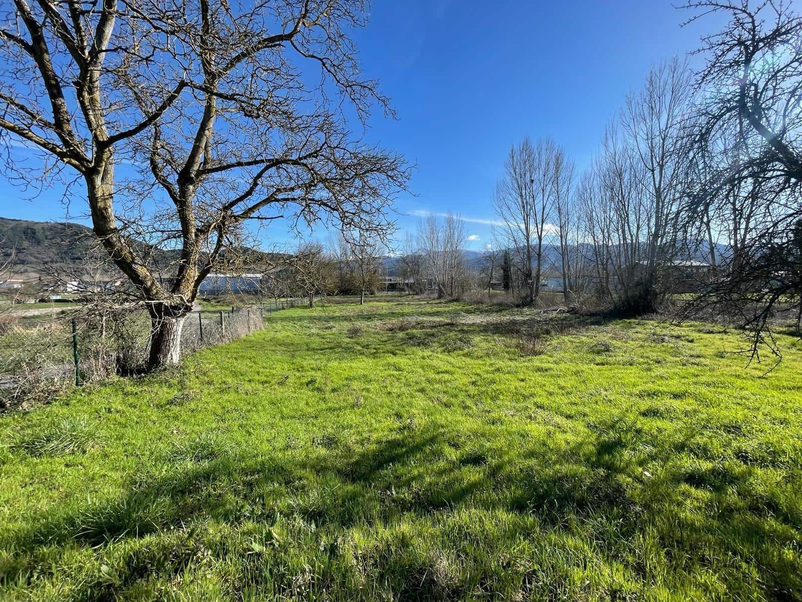 Finca/Landehus til salg i Ponferrada - € 85.000 (Ref: 8130957)