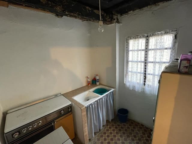 2 soveværelse Finca/Landehus til salg i Ponferrada - € 18.000 (Ref: 8133849)