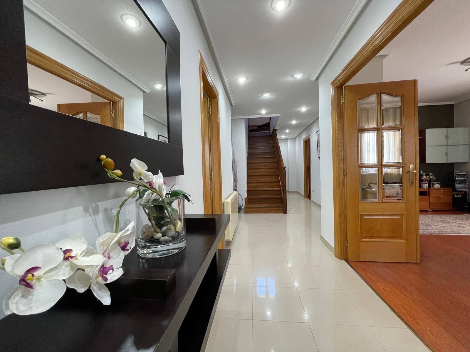 4 soveværelse Villa til salg i Camponaraya med garage - € 325.000 (Ref: 8363662)