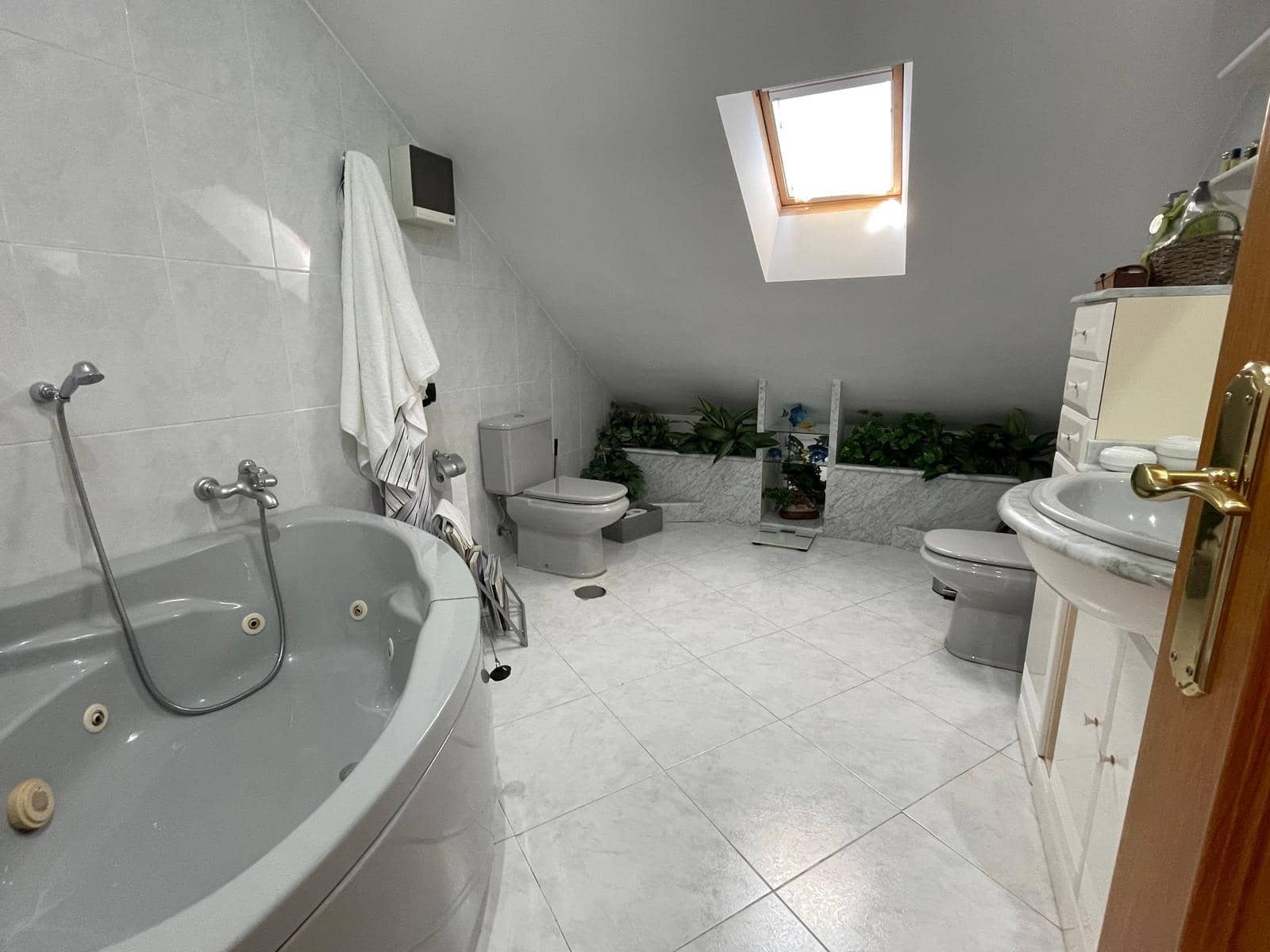 4 soveværelse Villa til salg i Camponaraya med garage - € 325.000 (Ref: 8363662)