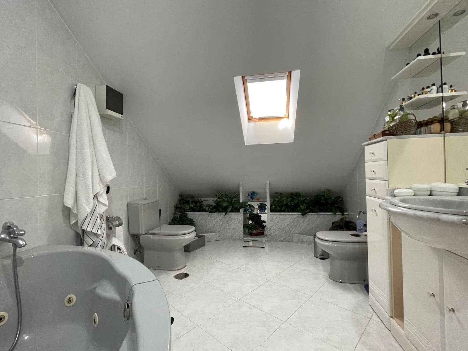 4 soveværelse Villa til salg i Camponaraya med garage - € 325.000 (Ref: 8363662)