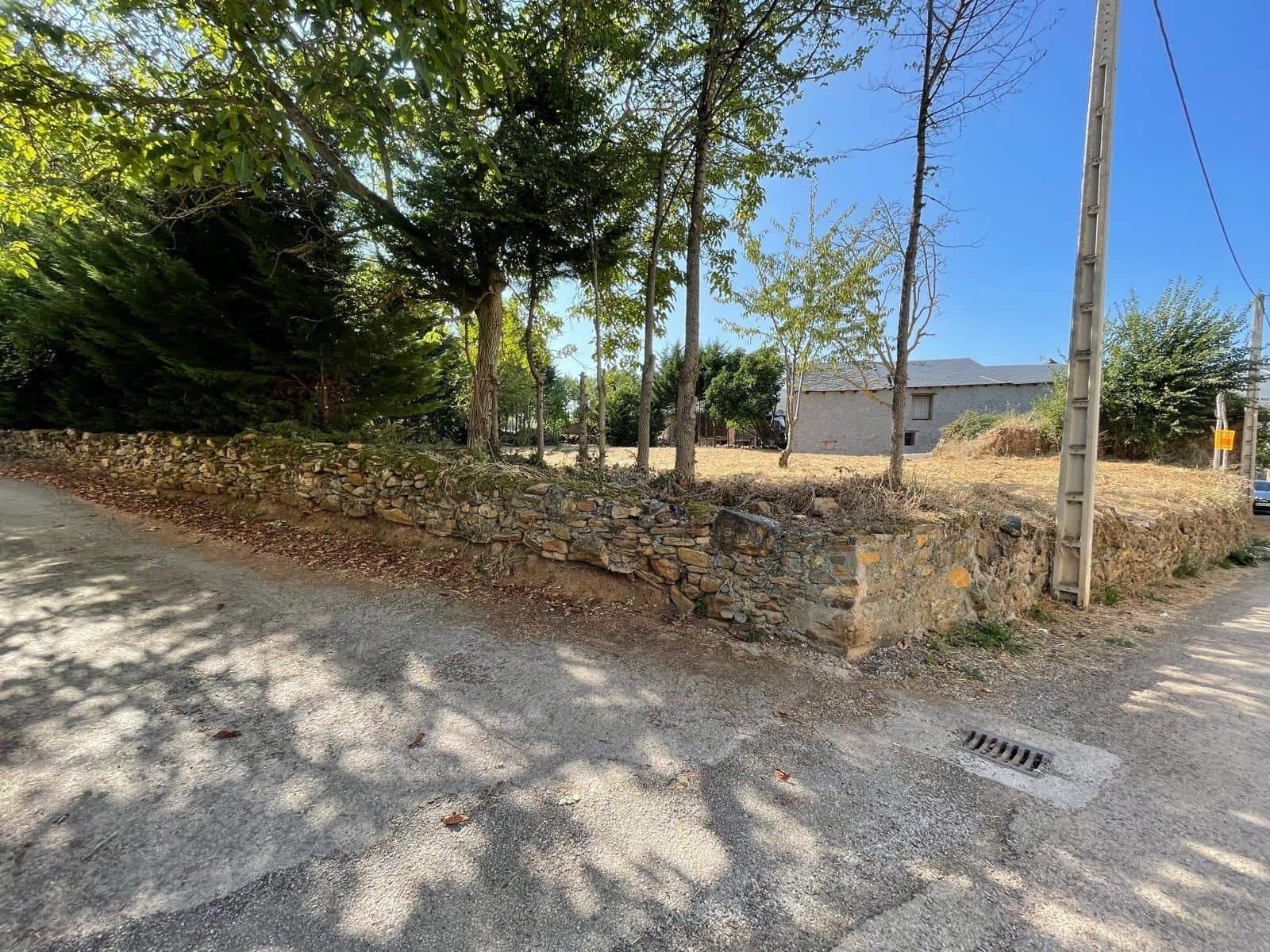 Byggegrund til salg i Borrenes - € 25.000 (Ref: 8485501)