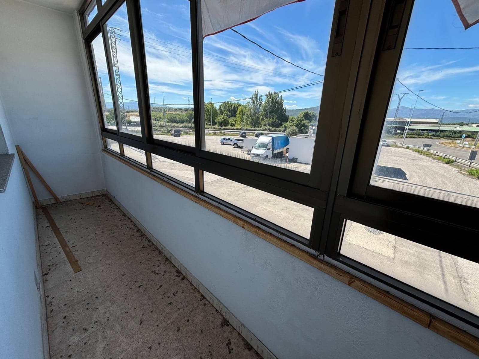 Virksomhed til salg i Cubillos del Sil med garage - € 155.000 (Ref: 8519318)