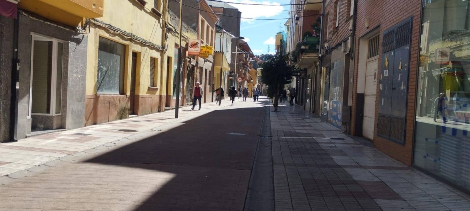 5 soveværelse Villa til salg i Bembibre - € 65.000 (Ref: 8554234)