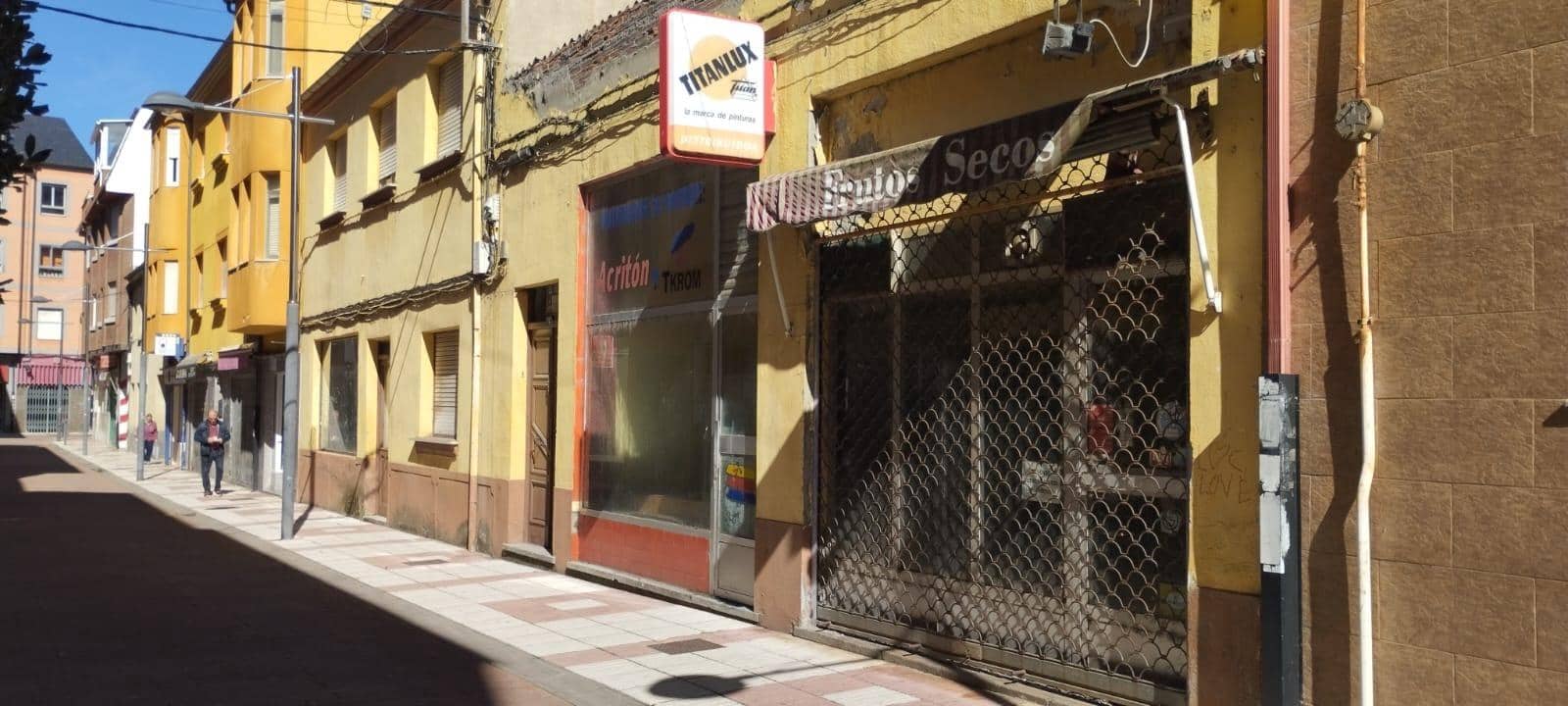 5 soveværelse Villa til salg i Bembibre - € 65.000 (Ref: 8554234)