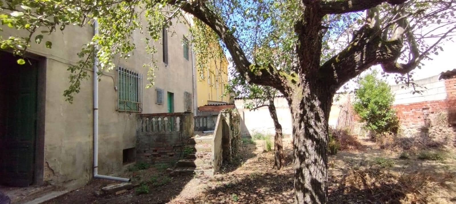 5 soveværelse Villa til salg i Bembibre - € 65.000 (Ref: 8554234)