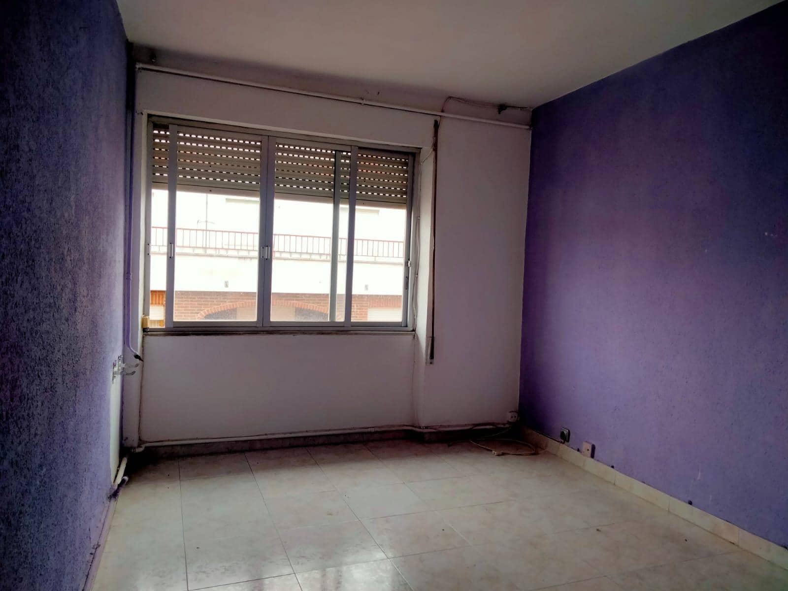 3 soveværelse Lejlighed til salg i La Baneza - € 27.000 (Ref: 8597419)