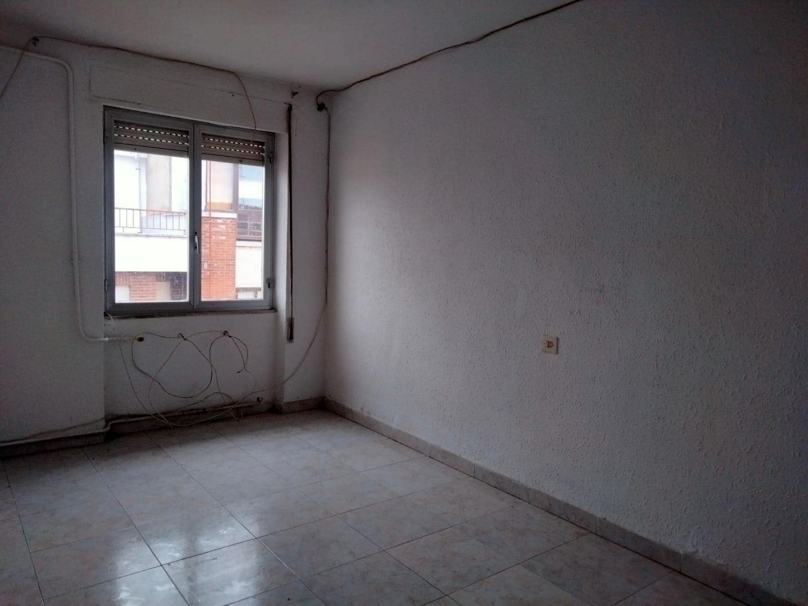 3 soveværelse Lejlighed til salg i La Baneza - € 27.000 (Ref: 8597419)