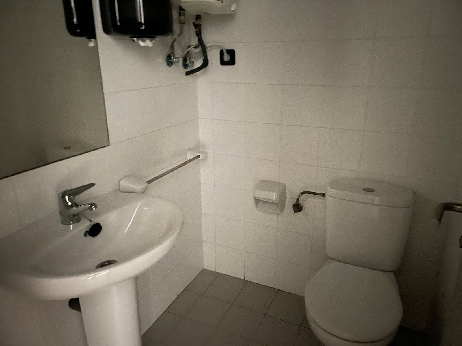 Komercyjne na sprzedaż w Ponferrada - 69 000 € (Ref: 8599536)