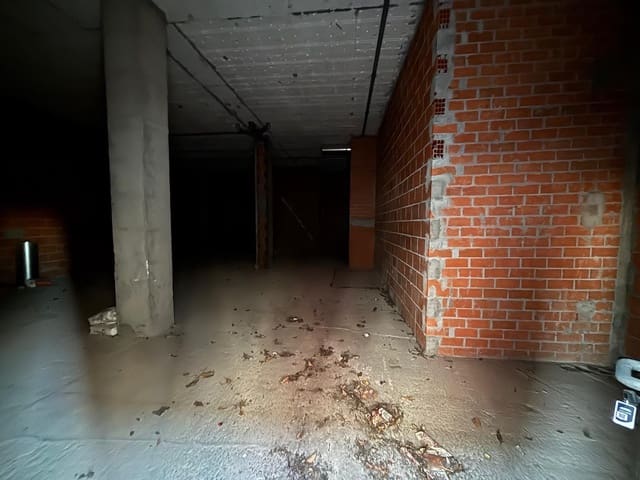 Erhverv til salg i Ponferrada - € 56.000 (Ref: 8610824)