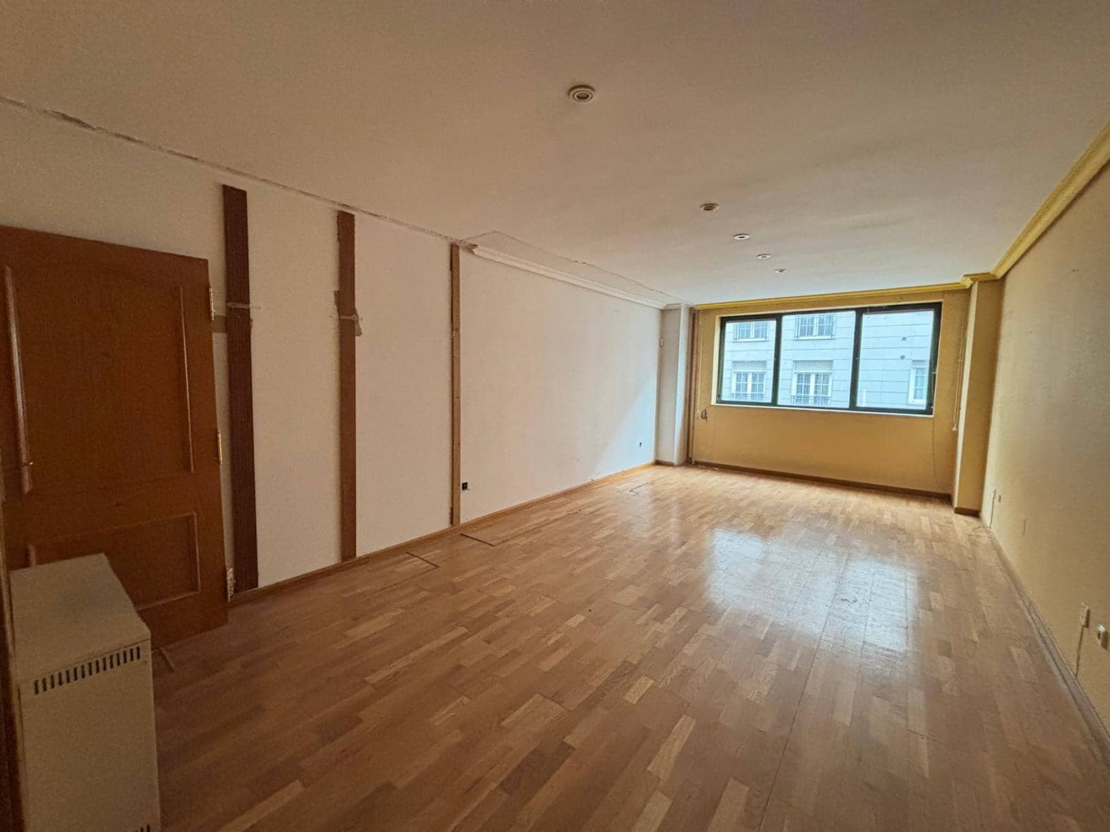 3 soveværelse Lejlighed til salg i Ponferrada med garage - € 165.000 (Ref: 8624079)