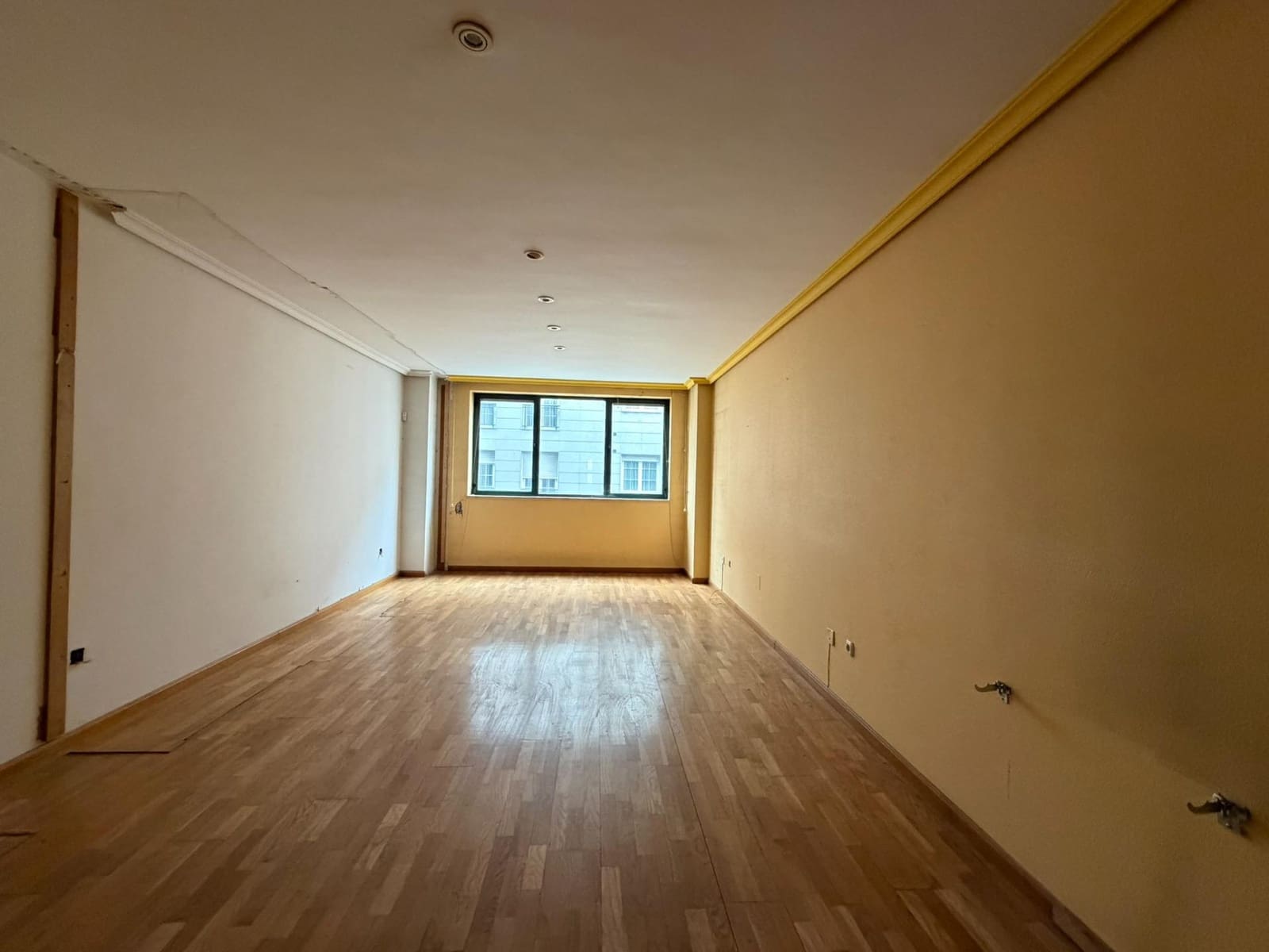 3 soverom Leilighet til salgs i Ponferrada med garasje - € 164 000 (Ref: 8624079)