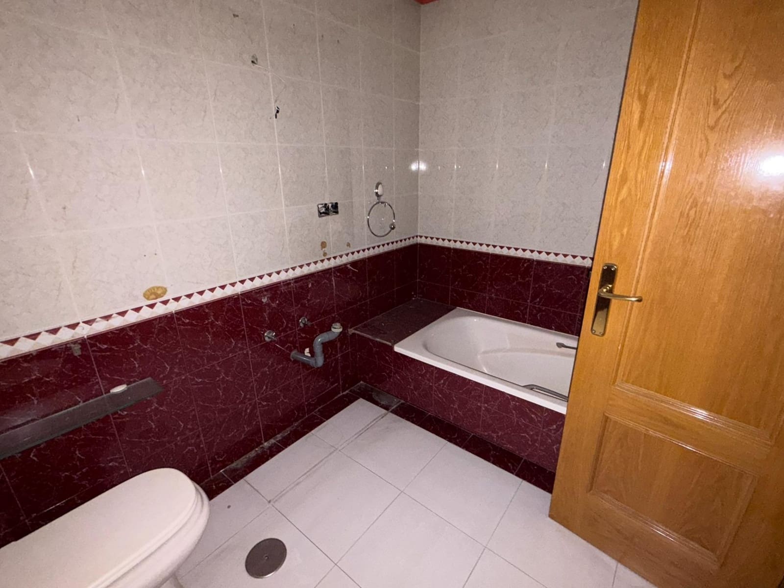 3 soverom Leilighet til salgs i Ponferrada med garasje - € 164 000 (Ref: 8624079)