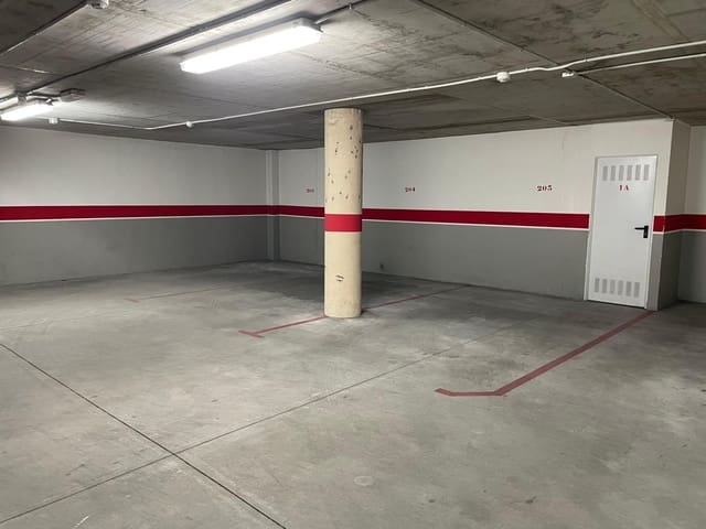 Garage til salg i Ponferrada - € 7.500 (Ref: 8630279)