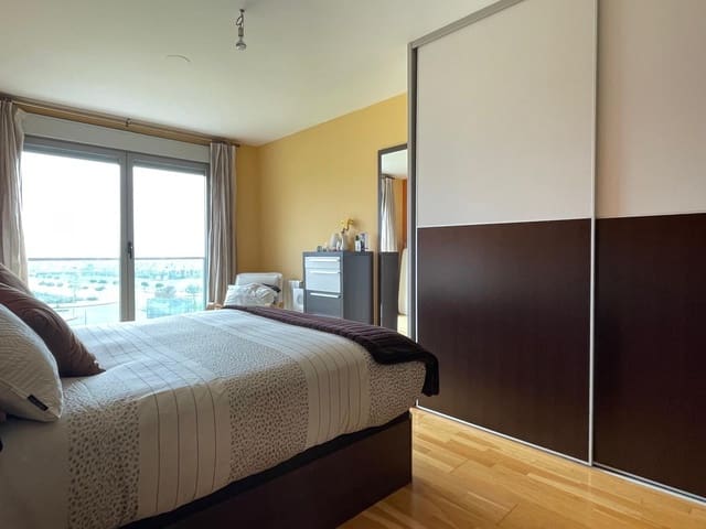 3 soveværelse Lejlighed til salg i Ponferrada med garage - € 148.000 (Ref: 8662680)