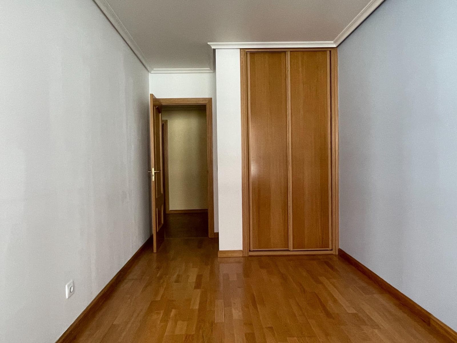 3 soveværelse Lejlighed til salg i Ponferrada - € 135.000 (Ref: 8701674)