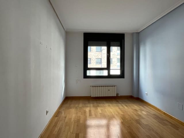 3 slaapkamer Flat te koop in Ponferrada - € 135.000 (Ref: 8701674)