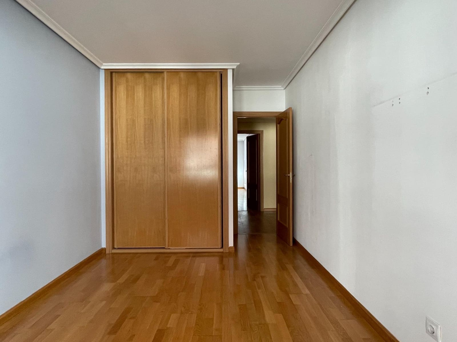 3 soveværelse Lejlighed til salg i Ponferrada - € 135.000 (Ref: 8701674)