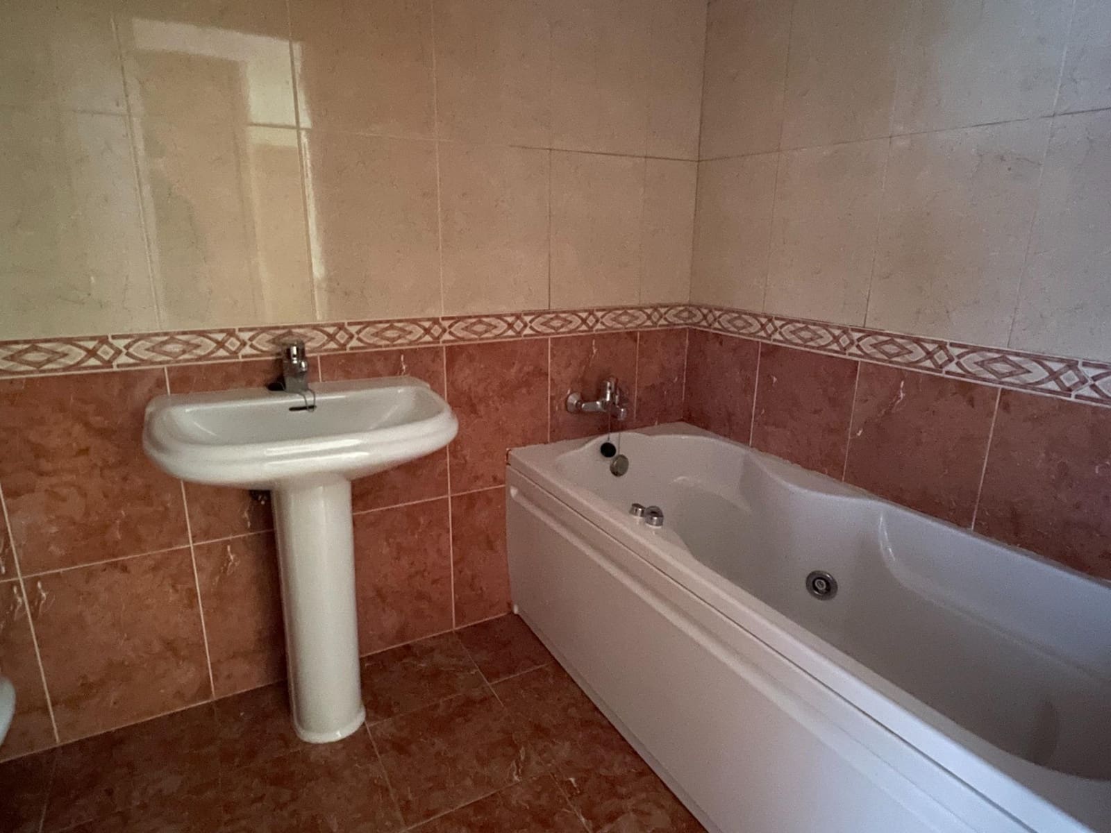 3 soveværelse Lejlighed til salg i Ponferrada - € 135.000 (Ref: 8701674)