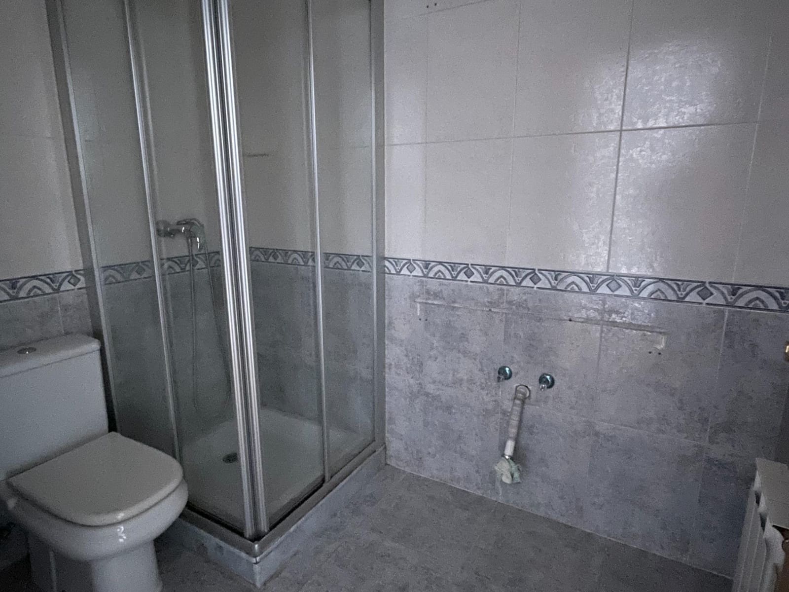 3 soveværelse Lejlighed til salg i Ponferrada - € 135.000 (Ref: 8701674)