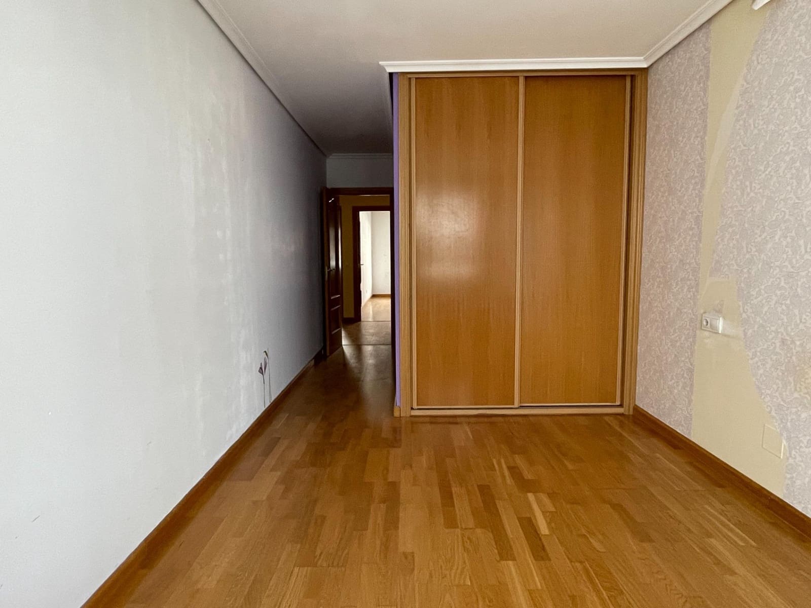 3 soveværelse Lejlighed til salg i Ponferrada - € 135.000 (Ref: 8701674)