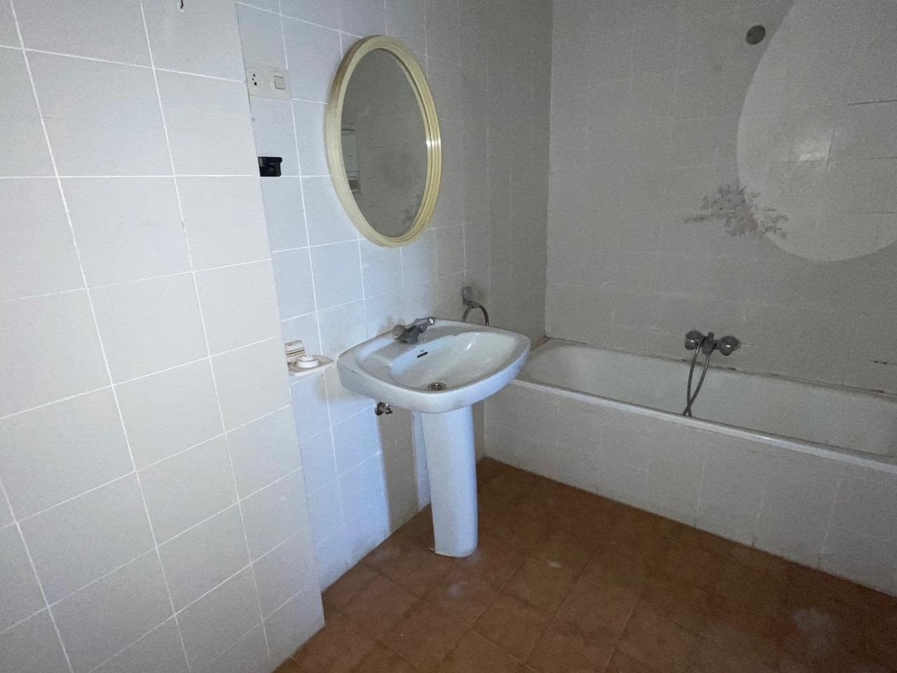 3 soveværelse Lejlighed til salg i Valencia de Don Juan - € 44.000 (Ref: 8716548)