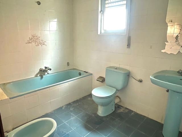 3 slaapkamer Flat te koop in Valencia de Don Juan - € 44.000 (Ref: 8716548)