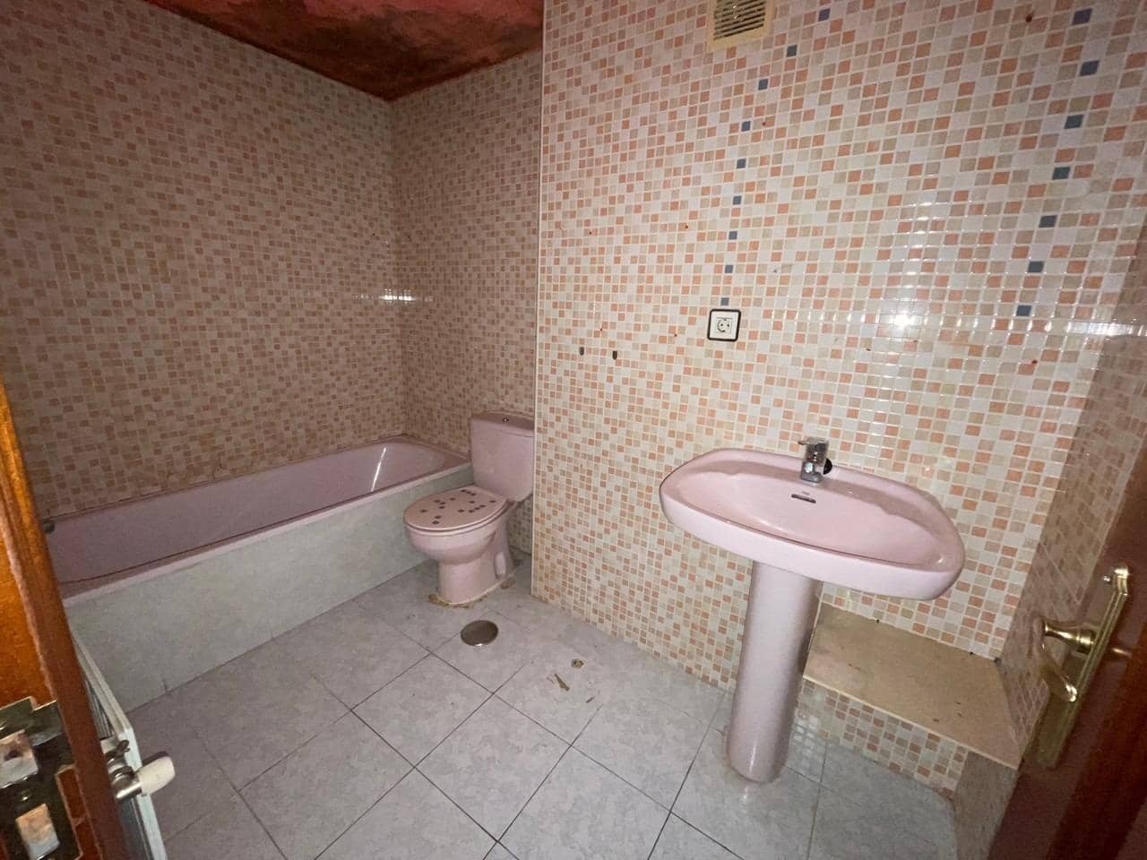 3 soveværelse Lejlighed til salg i Valencia de Don Juan - € 50.400 (Ref: 8716549)