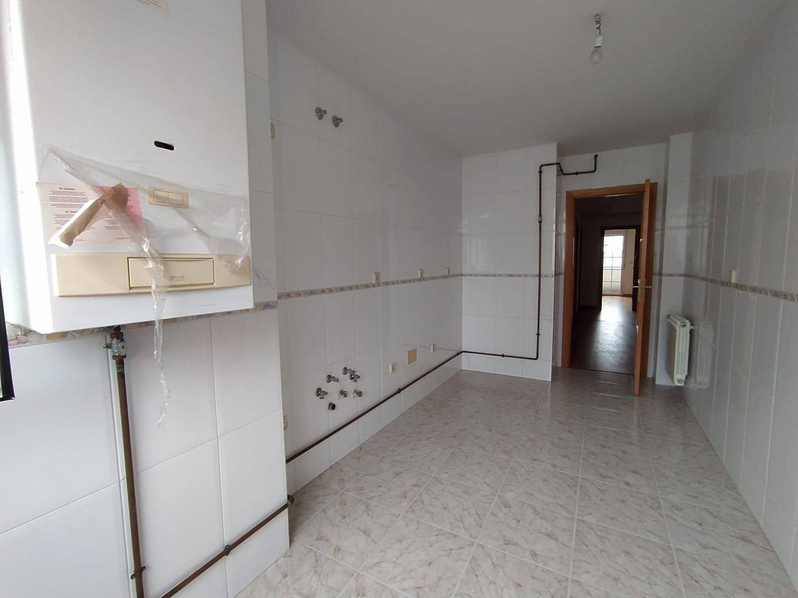 3 soverom Leilighet til salgs i Ponferrada med garasje - € 200 000 (Ref: 8722211)