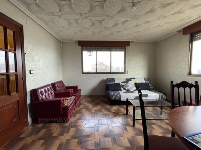 4 camera da letto Villa in vendita in Ponferrada con garage - 195.000 € (Rif: 8786628)