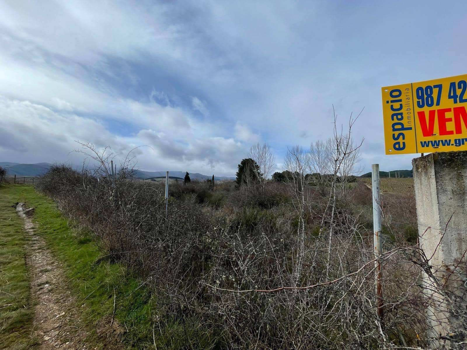 Finca/Landehus til salg i Ponferrada - € 25.000 (Ref: 8828552)