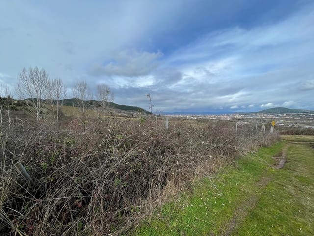 Finca/Landehus til salg i Ponferrada - € 25.000 (Ref: 8828552)