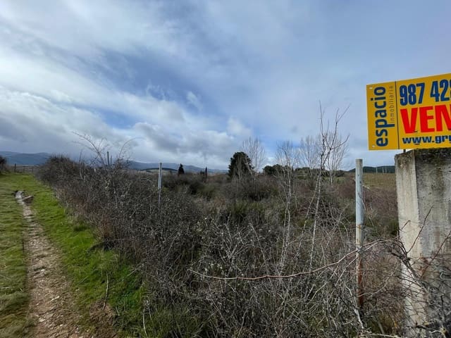 Finca/Landehus til salg i Ponferrada - € 25.000 (Ref: 8828552)