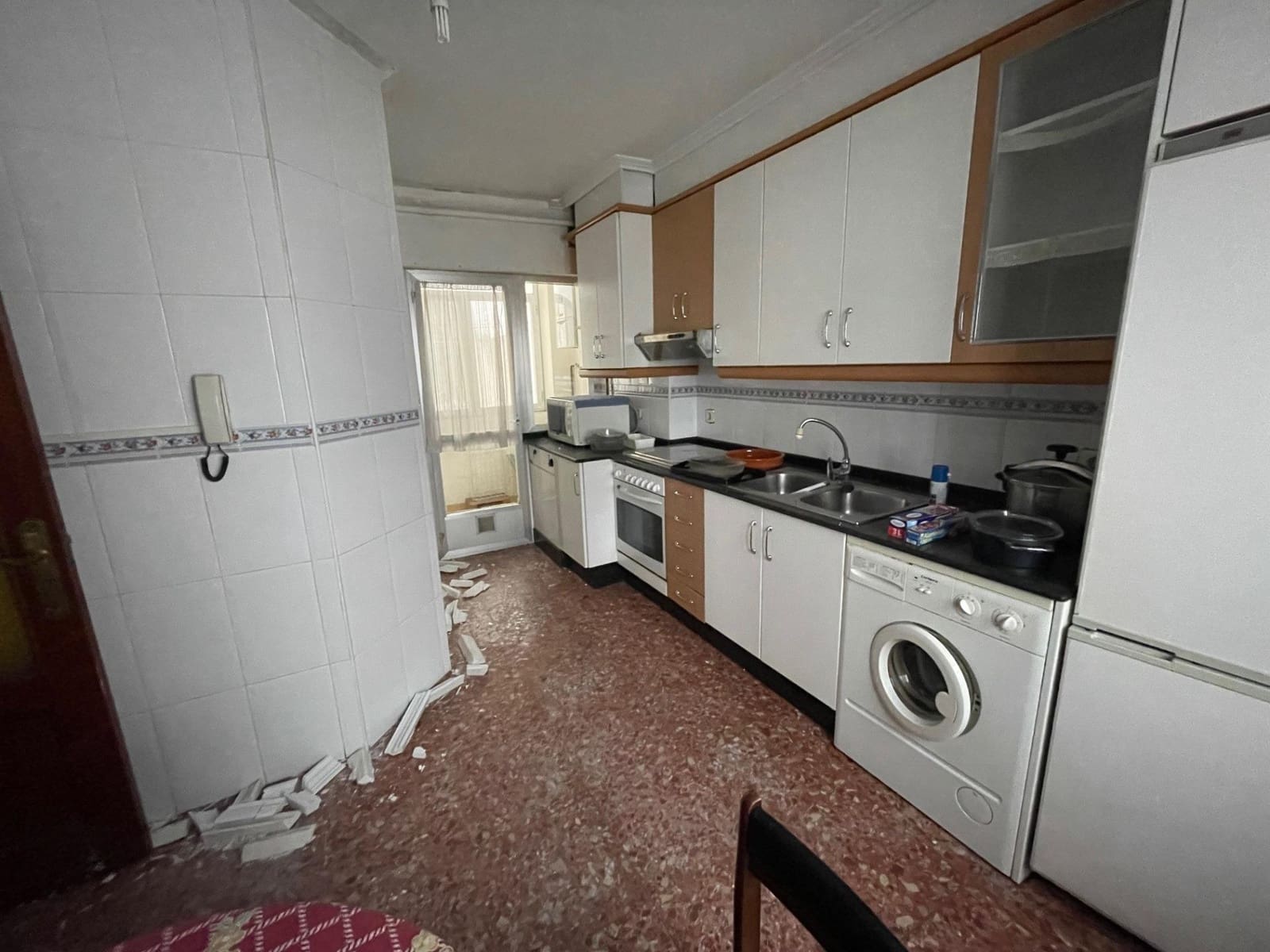 3 soveværelse Lejlighed til salg i Ponferrada - € 51.000 (Ref: 8843481)