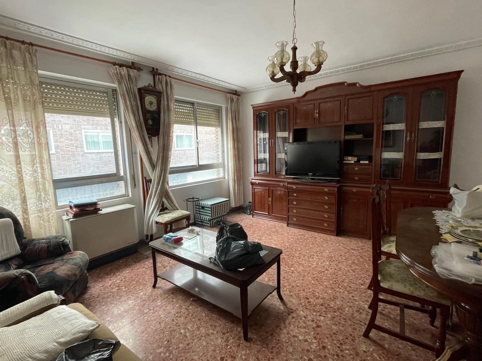 3 soveværelse Lejlighed til salg i Ponferrada - € 51.000 (Ref: 8843481)