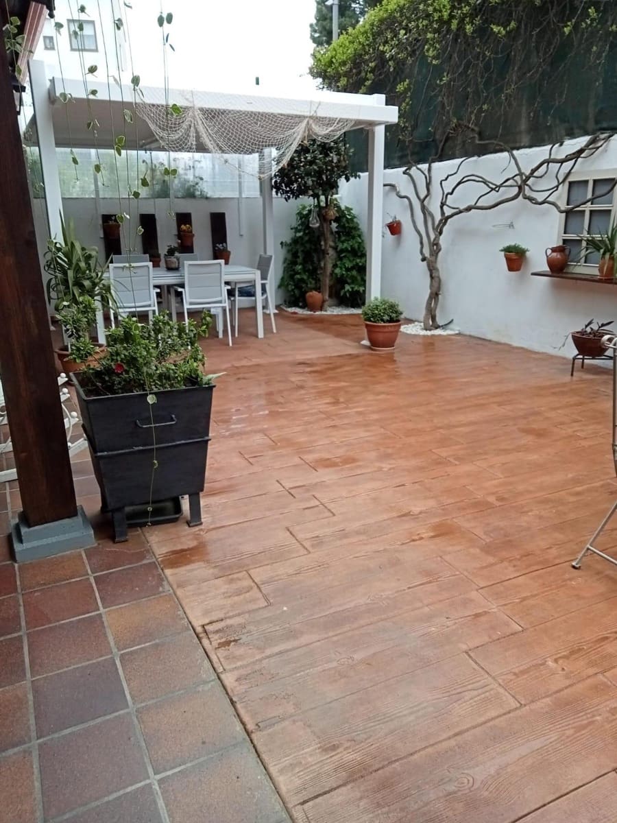 4 soverom Villa til salgs i Ponferrada - € 280 000 (Ref: 8867199)