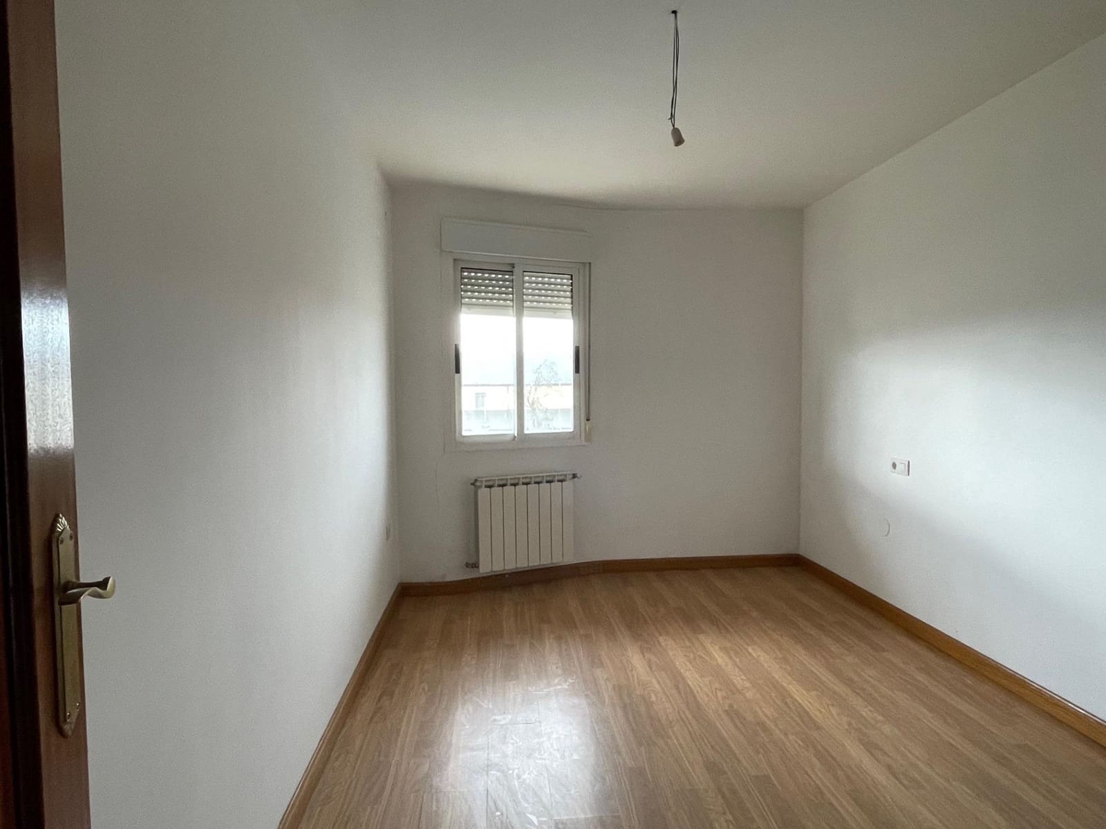 3 makuuhuone Rivitalo myytävänä paikassa Almazcara - 94 000 € (Ref: 8884317)