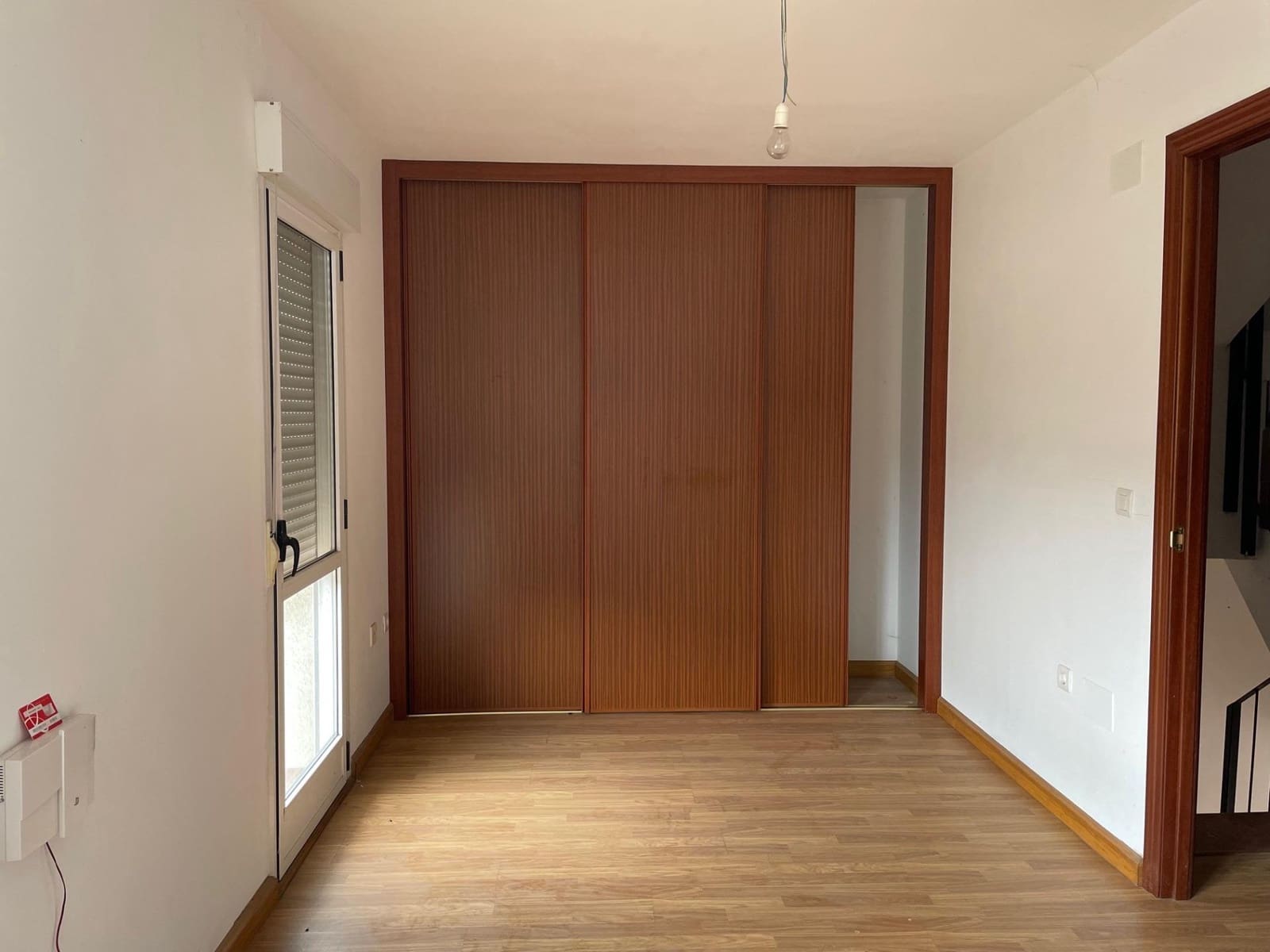 3 makuuhuone Rivitalo myytävänä paikassa Almazcara - 94 000 € (Ref: 8884317)