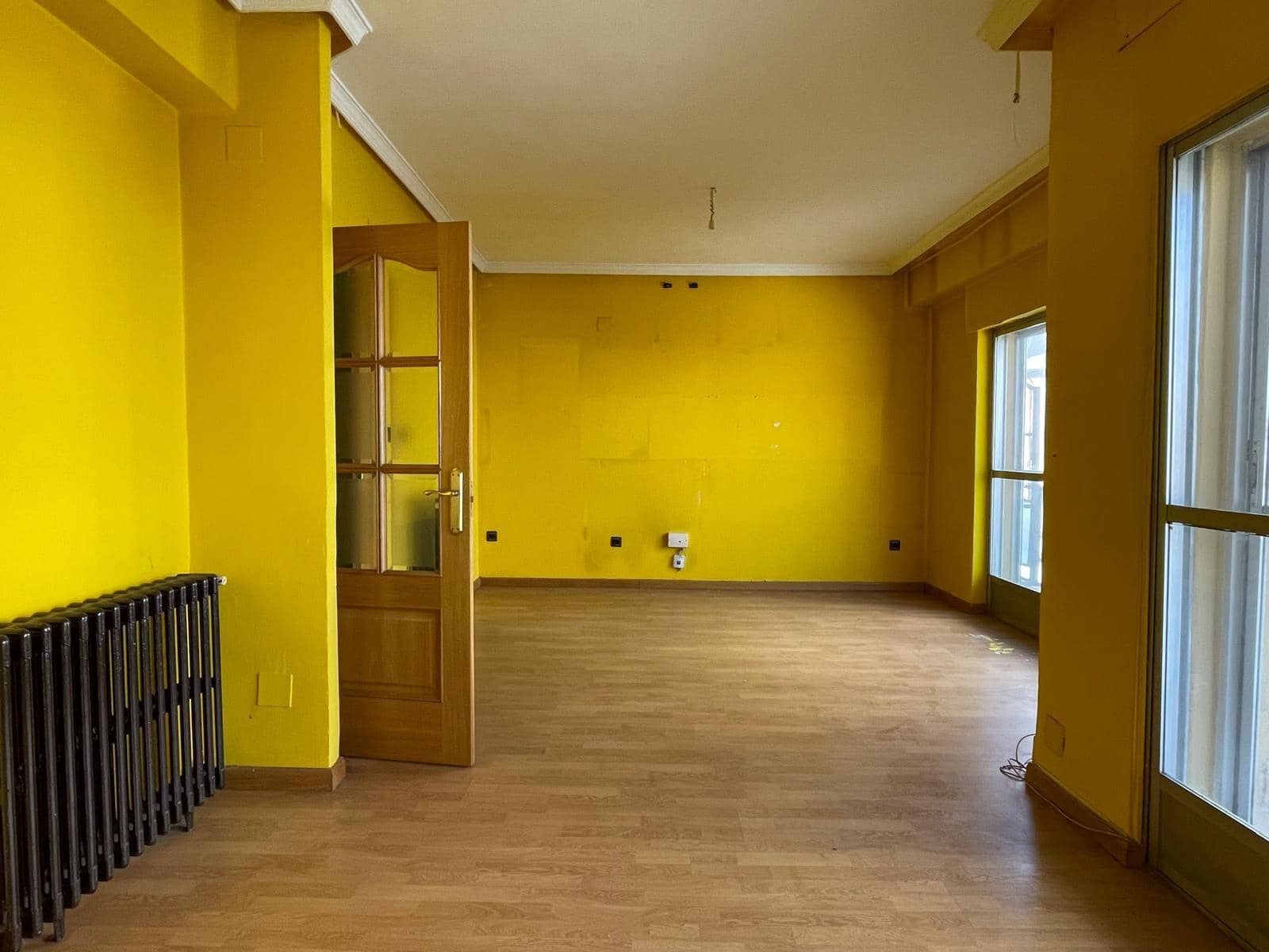 3 soveværelse Lejlighed til salg i Ponferrada - € 90.000 (Ref: 8896699)